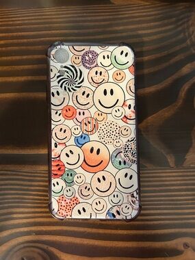 Colorful Smiley Pattern Phone Case - Multicolor
